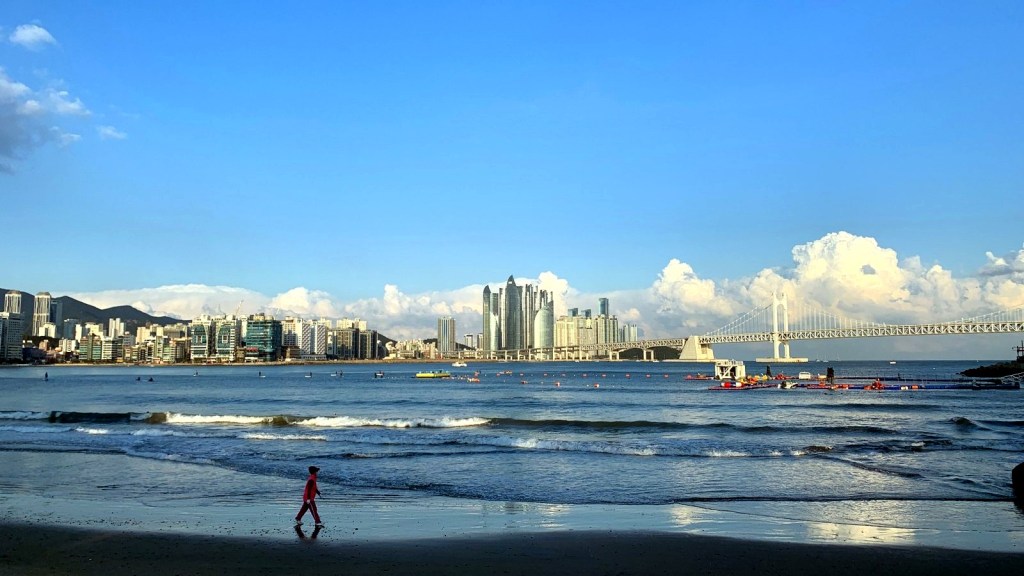 Gwangalli Beach Guide: What Tourists Miss Beyond the&nbsp;Bridge